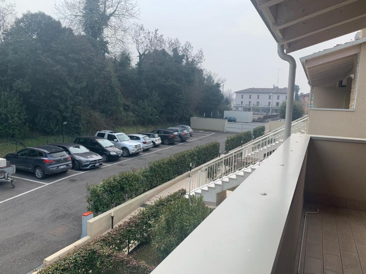 Le Noir appartment Peschiera del Garda Extérieur photo